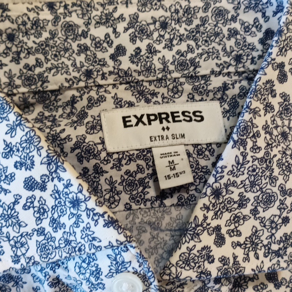 Mens Paisley Floral Flower print button up collared EXPRESS Slim fit sz M